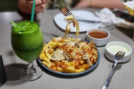 عکس فست فود آسمون