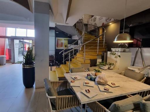 عکس فست فود آسمون