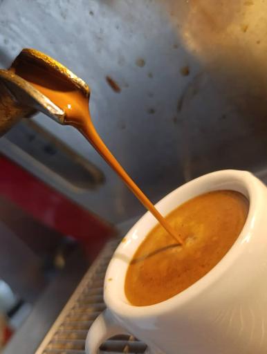 عکس قهوه بستنی شاد