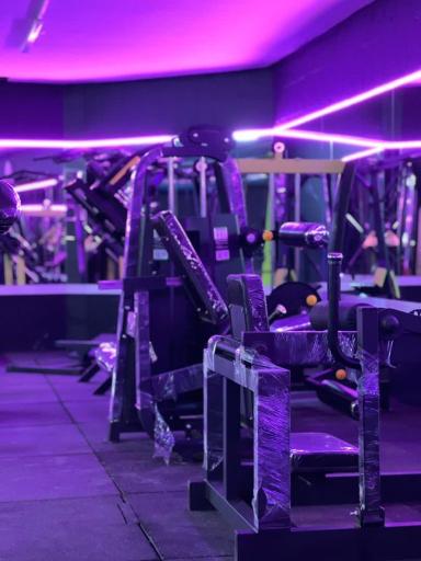 عکس باشگاه فرهنگی ورزشی خاتم