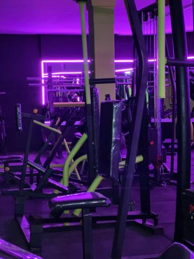 عکس باشگاه فرهنگی ورزشی خاتم