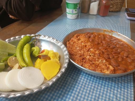 عکس غذا خوری و قهوه خانه کوبار