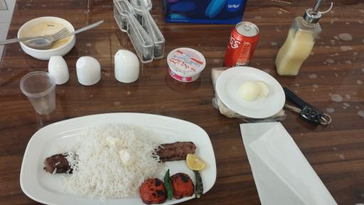 عکس چلو کبابی زرّین طلا