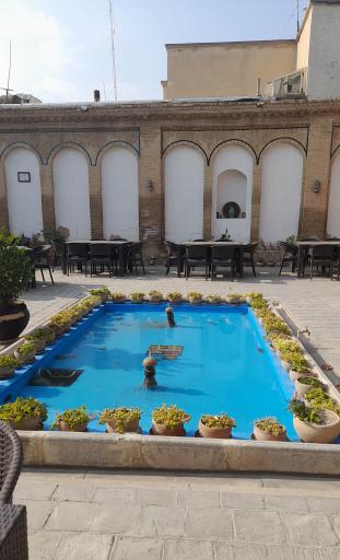 عکس کافه رستوران عمارت تاریخی مصری