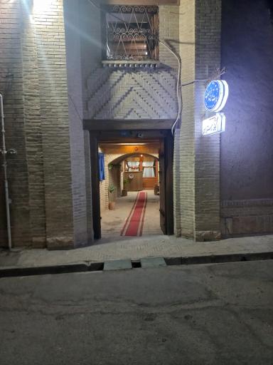 عکس رستوران فست فود و کافی شاپ  عمارت تاریخی مصری