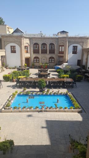 عکس رستوران فست فود و کافی شاپ  عمارت تاریخی مصری