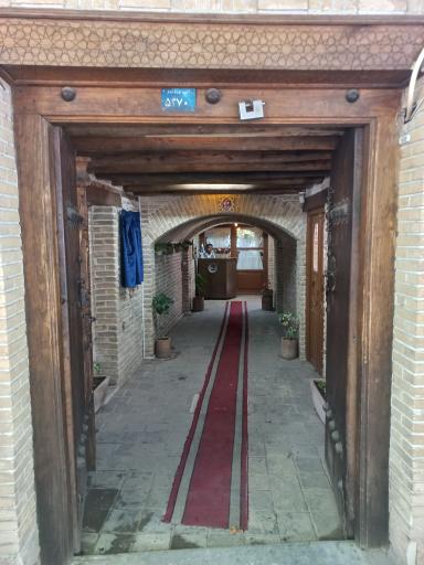 رستوران فست فود و کافی شاپ  عمارت تاریخی مصری