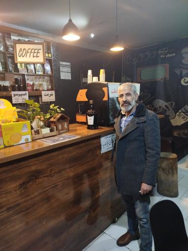 عکس کافی شاپ عمارت