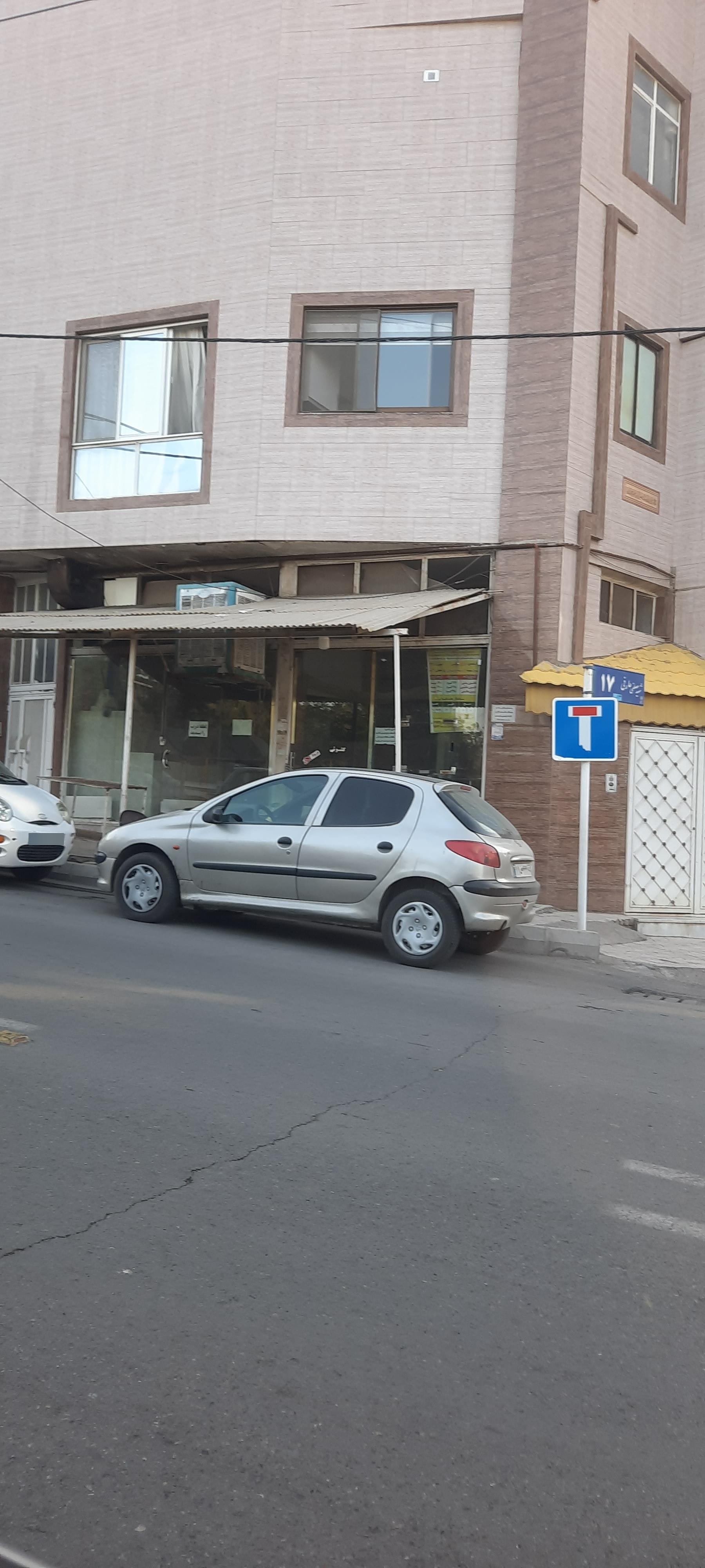 عکس نانوایی زارع