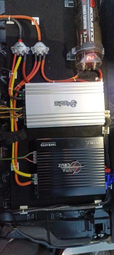 عکس سیستم صوتی خودرو ملودی گستر