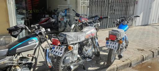 عکس تعمیرگاه موتورسیکلت 