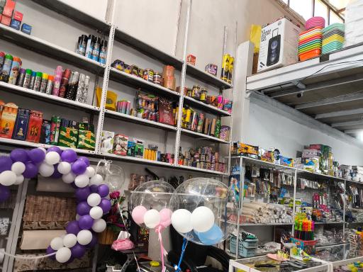 عکس خانه زیبا(ظروف یکبار، لوازم تولد، پلاسکو)