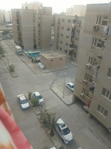 عکس مجتمع مسکونی 300 واحدی پل خواجو