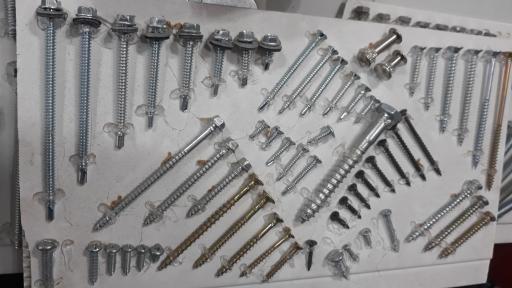 عکس فروشگاه پیچ و مهره پیچ تو پیچ