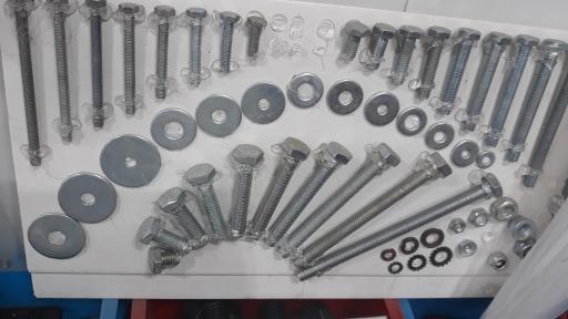 عکس فروشگاه پیچ و مهره پیچ تو پیچ