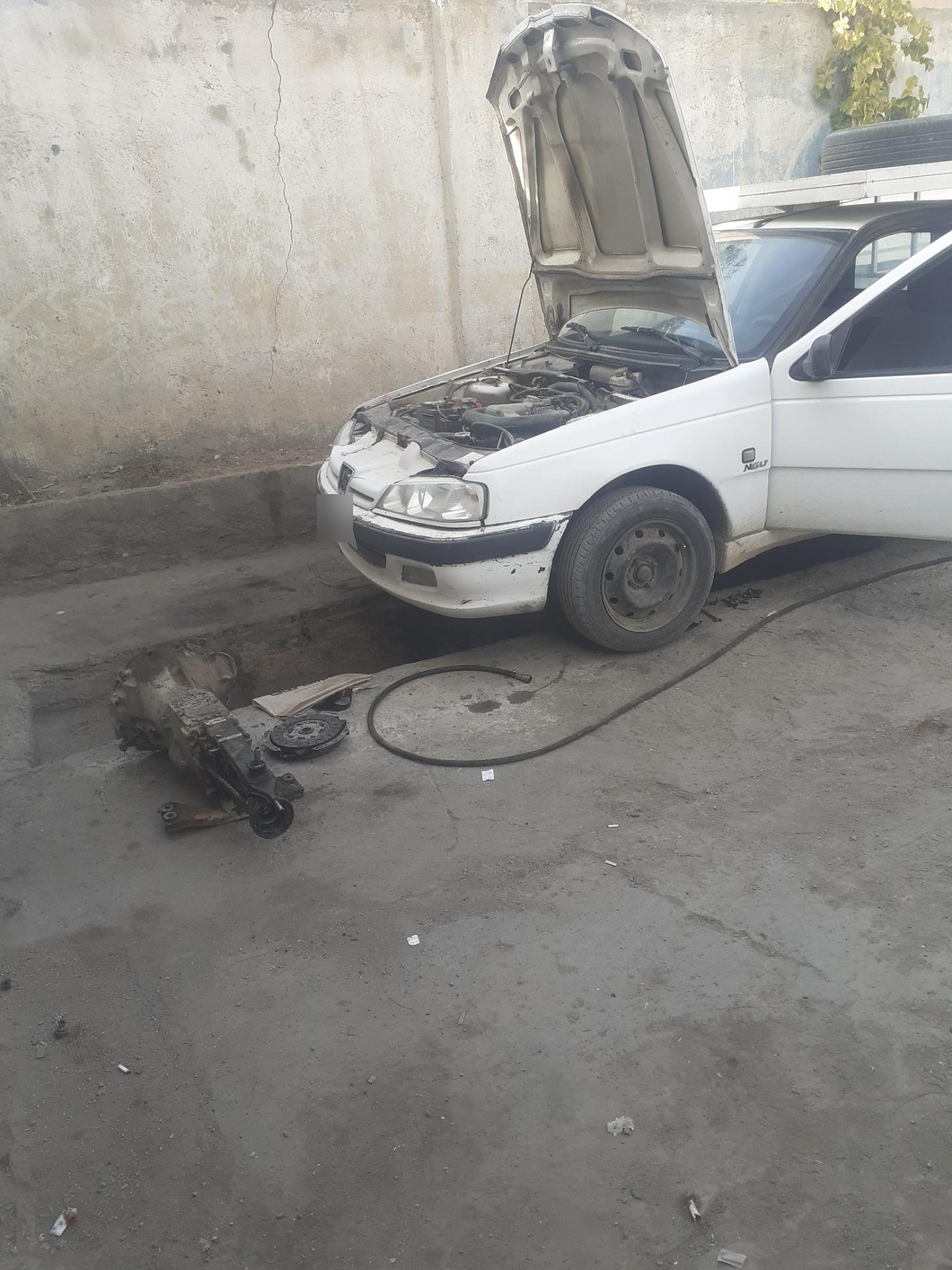 عکس تعمیرگاه ماشین براتی