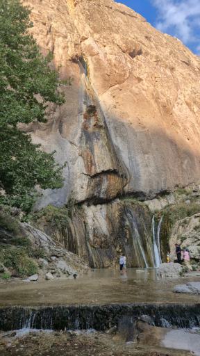 عکس آبشار سمیرم