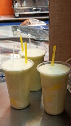 عکس کافی شاپ پرپونک