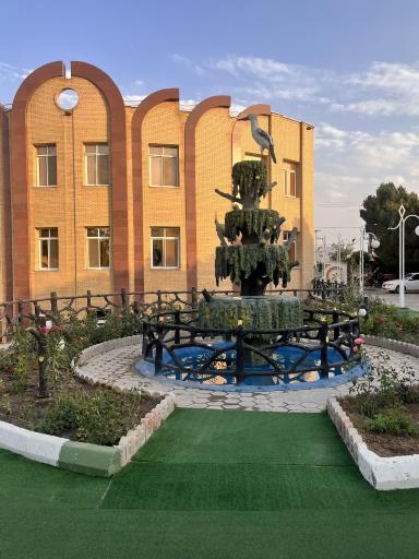 عکس باغ تالار ستاره طلایی