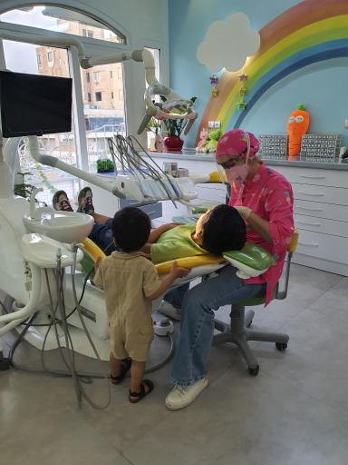 عکس دندانپزشکی تخصصی کودکان دکتر مینا شفق مطلق
