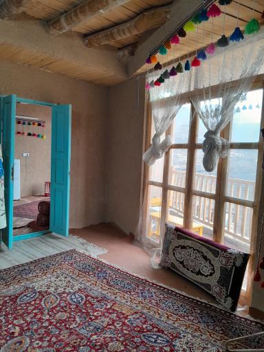 عکس اقامتگاه بومگردی چشمه خانی کنگ