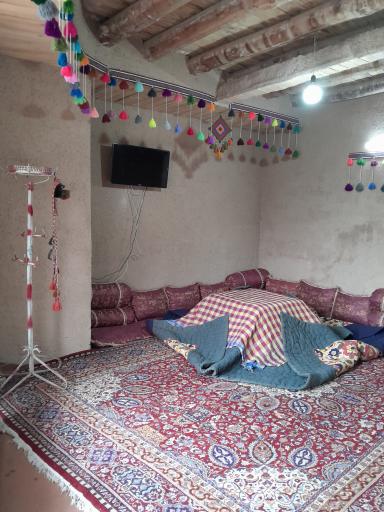 عکس اقامتگاه بومگردی چشمه خانی کنگ