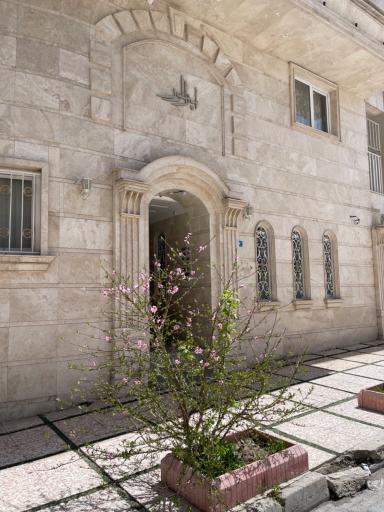 سالن زیبایی عمارت ملکه