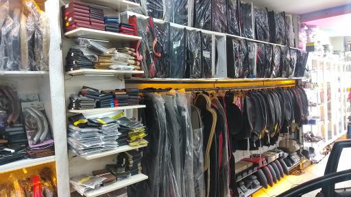 عکس تزیینات اتومبیل احمد