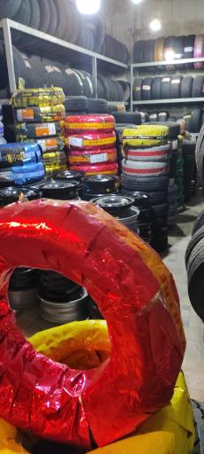 عکس فروشگاه رینگ و لاستیک بارز تایر