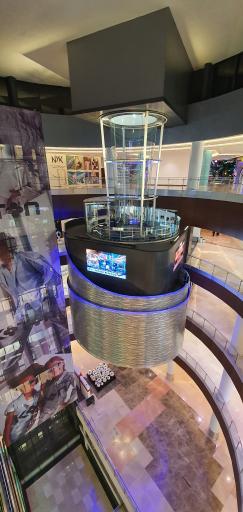 عکس تونل باد میکا مال 