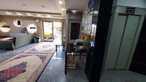 عکس هتل بیستون