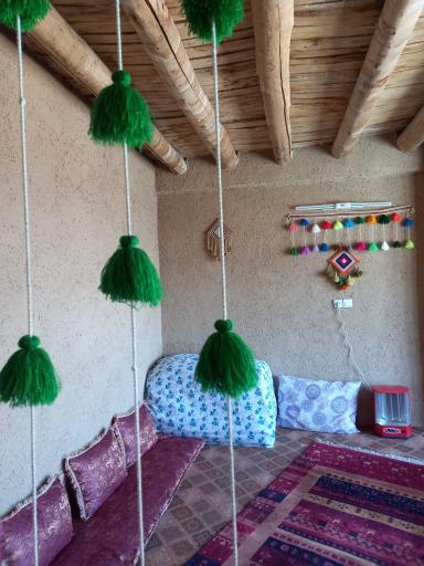 عکس اقامتگاه بومگردی چشمه خانی کنگ