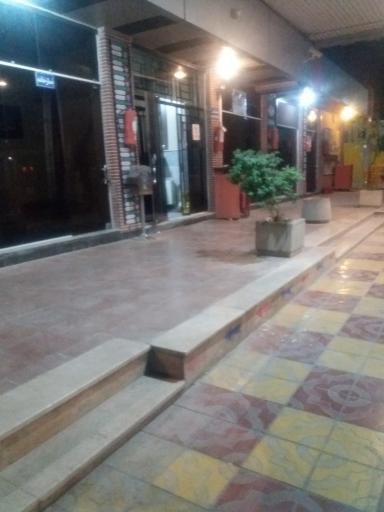 عکس پمپ بنزین