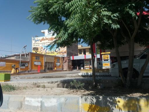 عکس پمپ بنزین