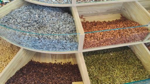 عکس قنادی بابک