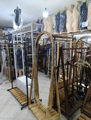 عکس تولیدی رگال و قفسه مانکن (رگال اراک)