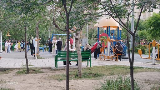 عکس زمین بازی کودکان