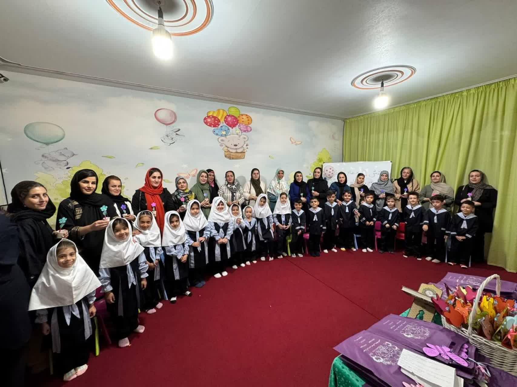 عکس مهد قرآن و پیش دبستانی ریحانه النبی