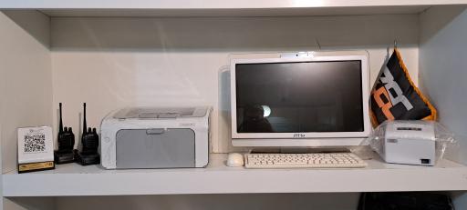 عکس تجهیزات فروشگاهی دکان چین