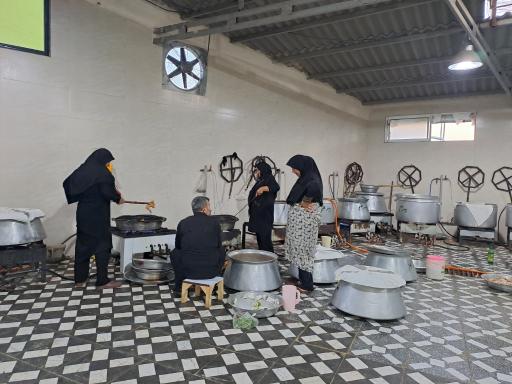 عکس حسینیه پیر علم لاریم