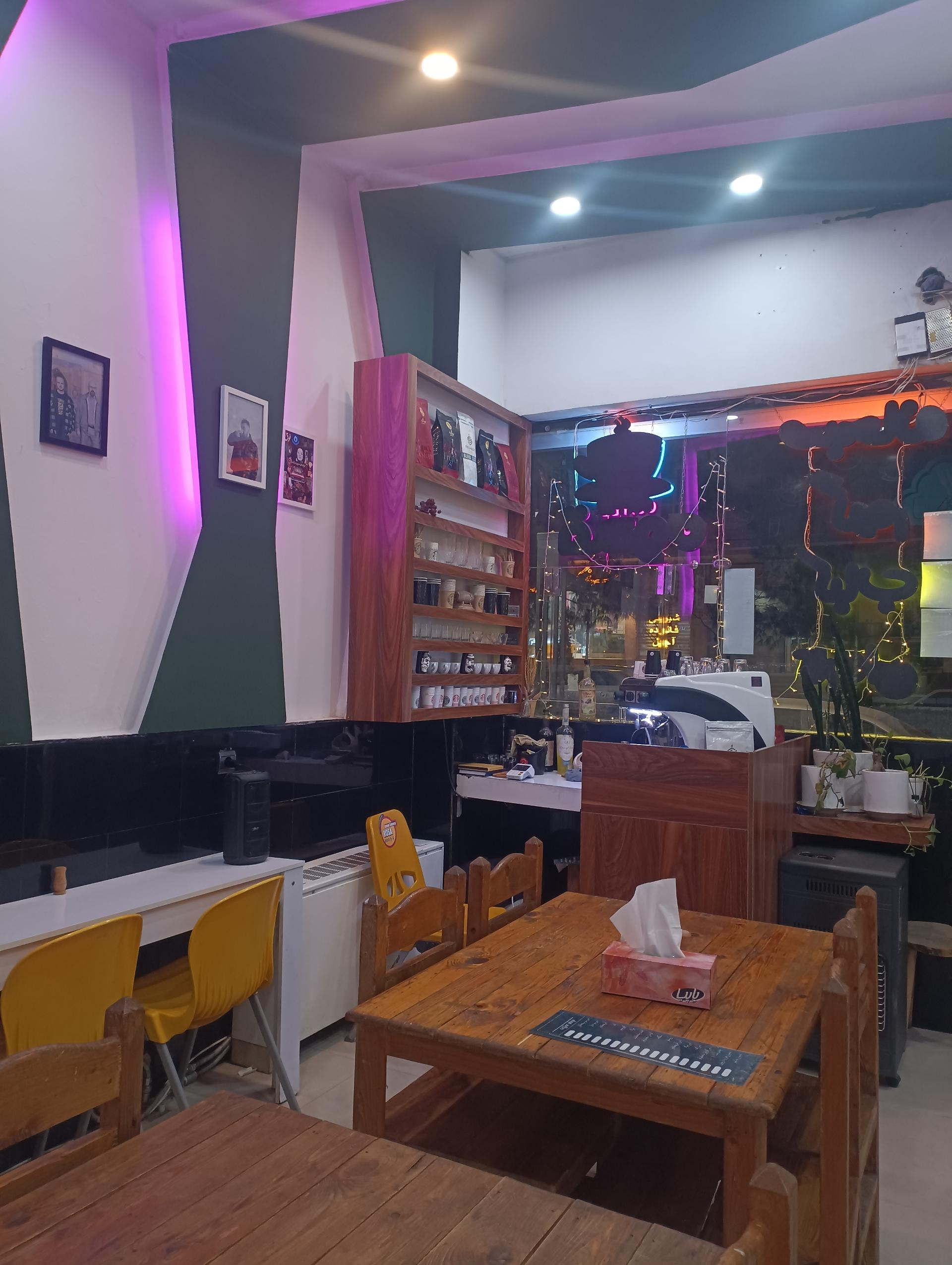 عکس کافه غذای ابرا