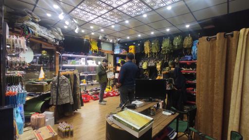 عکس کمپینگ شاپ