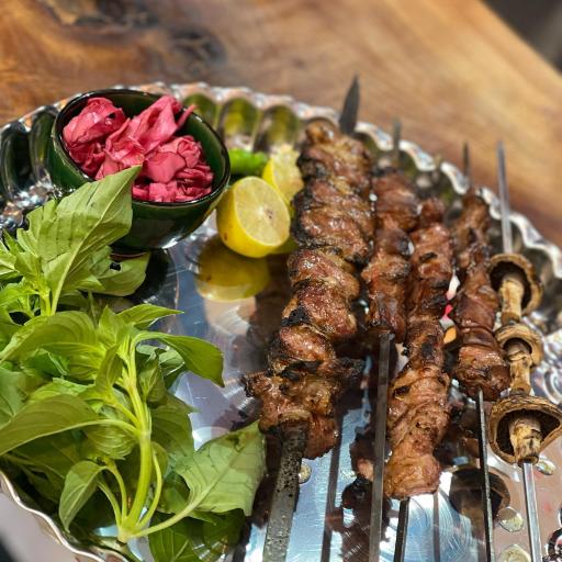 رستوران و کترینگ آزادی 