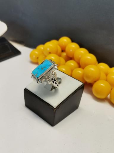 عکس کارگاه فیروزه تراشی 