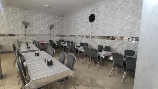 عکس رستوران ریخته گرزاده