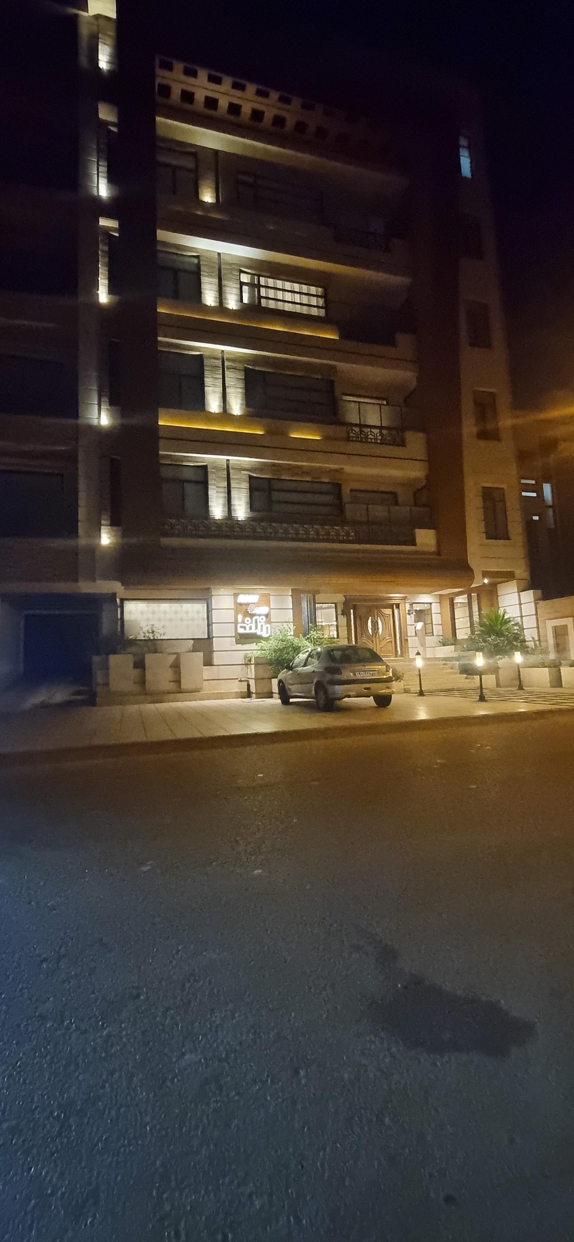 عکس مجتمع مسکونی رزلند