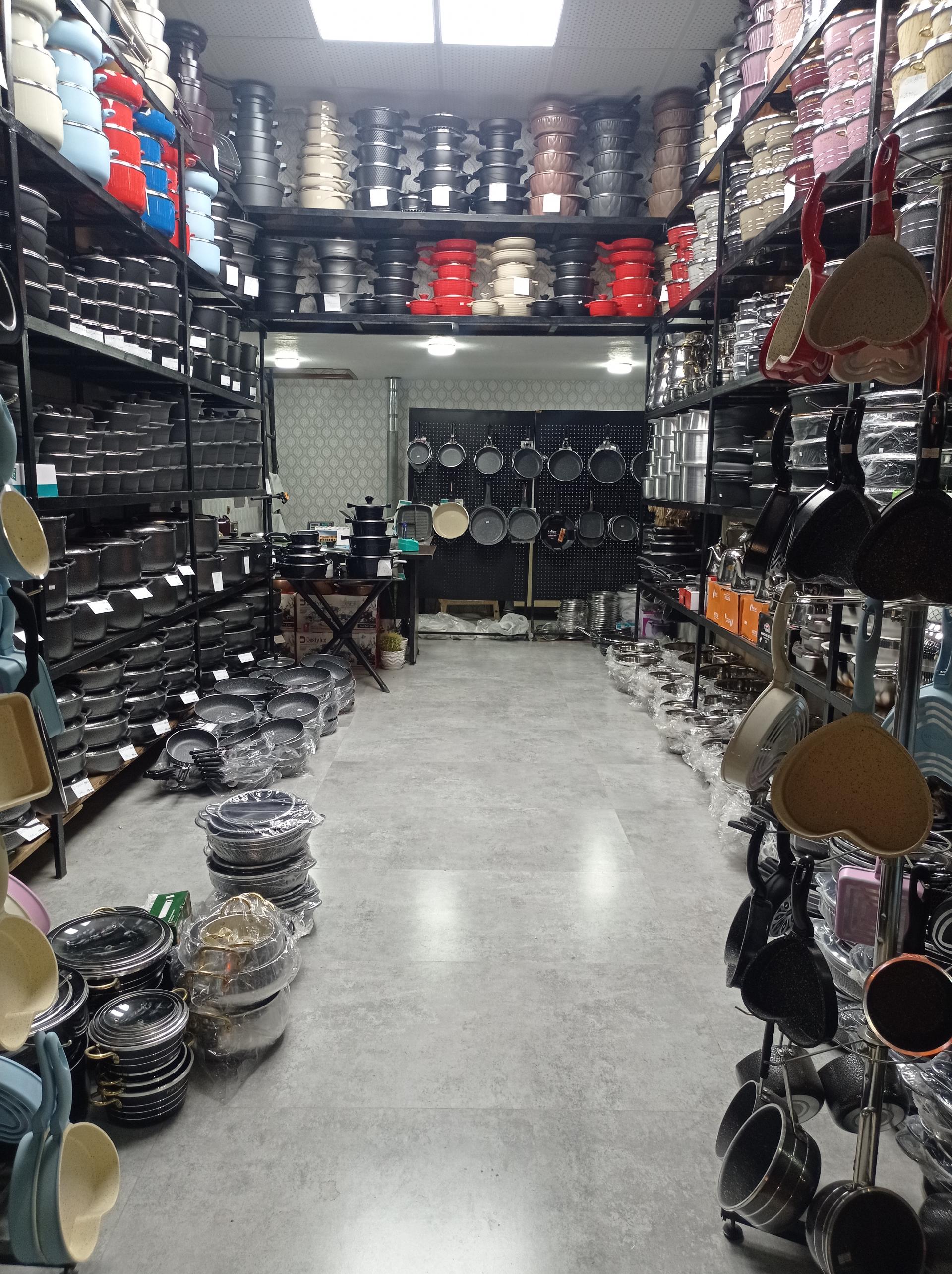 عکس فروشگاه ظروف صادقی