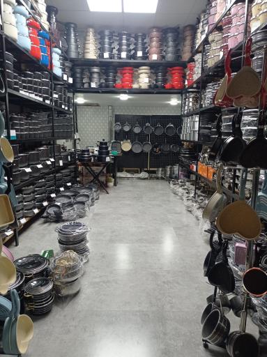 عکس فروشگاه ظروف صادقی