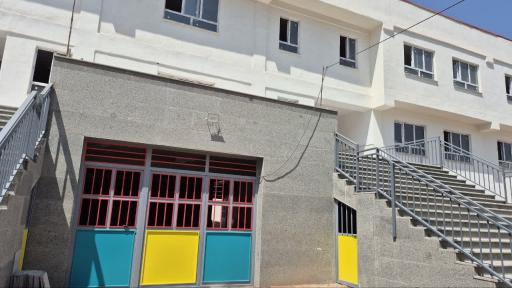 عکس مدرسه پسرانه ستارگان آینده