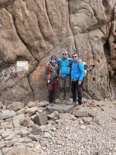 عکس سنگ محراب قله سبلان